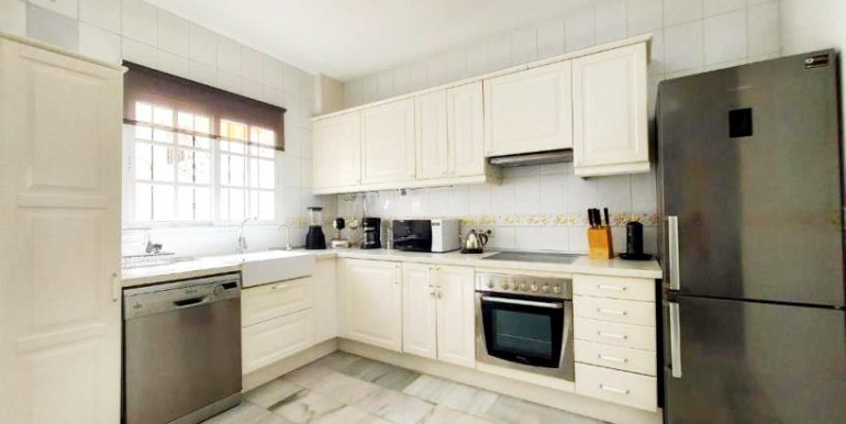 ADOSADA FAMILIAR TORREMOLINOS ADOSADA FAMILIAR TORREMOLINOS