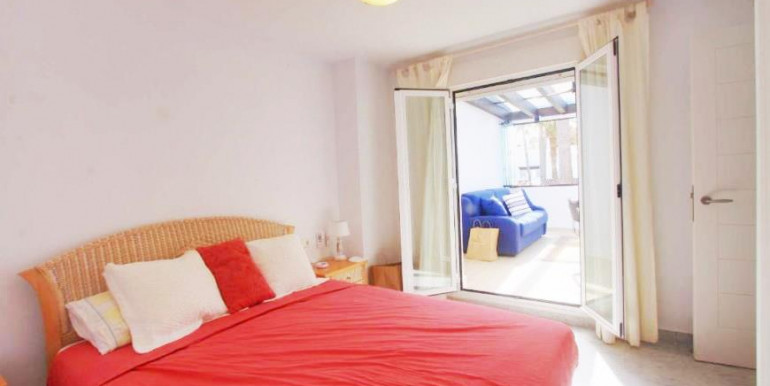 ADOSADA BAHÍA DE MARBELLA ADOSADA BAHÍA DE MARBELLA