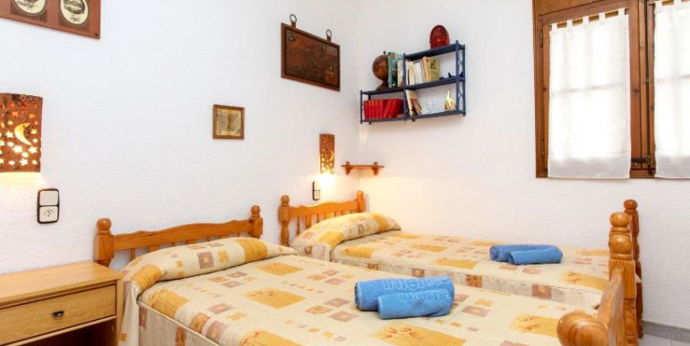 FAMILY TOWNHOUSE IN CALONGE FAMILY TOWNHOUSE IN CALONGE