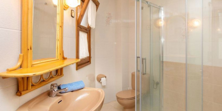 FAMILY TOWNHOUSE IN CALONGE FAMILY TOWNHOUSE IN CALONGE