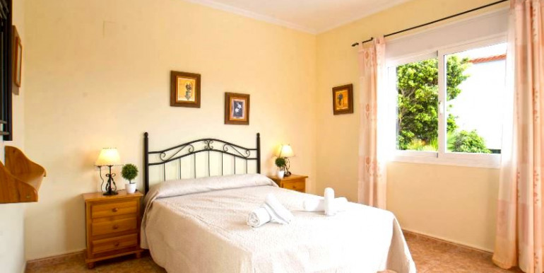 VILLA DE 9 DORMITORIOS EN CALPE VILLA DE 9 DORMITORIOS EN CALPE