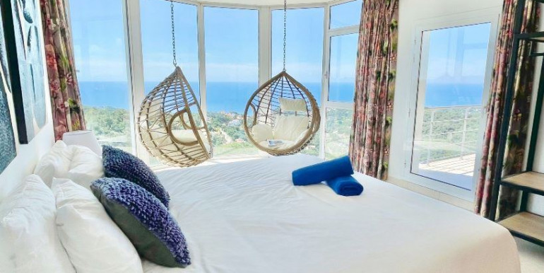 ESPACIOSA VILLA LLORET DE MAR ESPACIOSA VILLA LLORET DE MAR