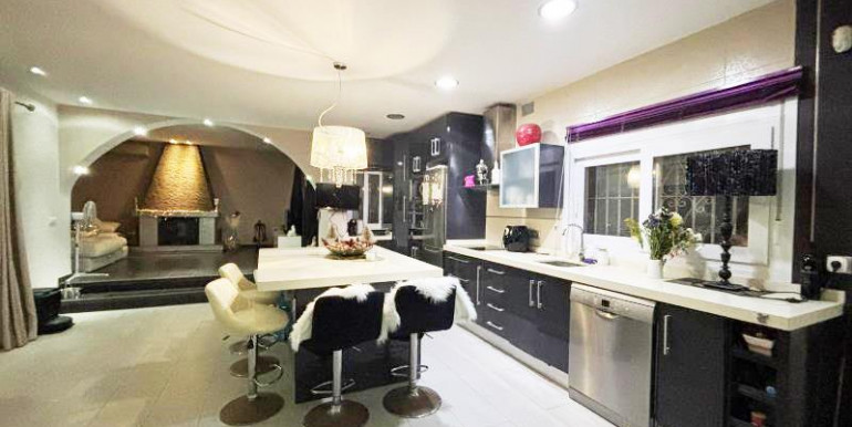 CHALET CON VISTAS AL MAR CHALET CON VISTAS AL MAR