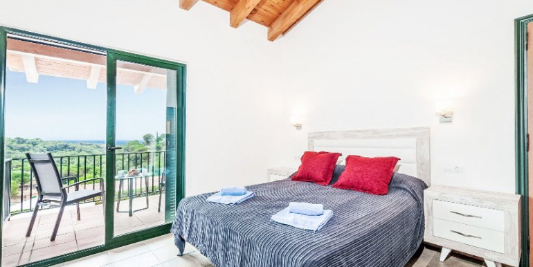 CONFORTABLE VILLA LLORET DE MAR CONFORTABLE VILLA LLORET DE MAR