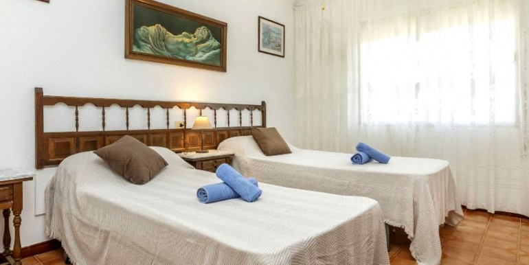 VILLA FAMILIAR EN VINARÓS VILLA FAMILIAR EN VINARÓS