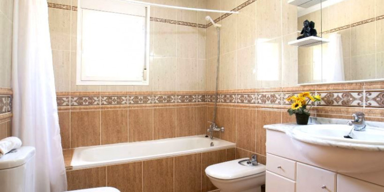 VILLA DE 9 DORMITORIOS EN CALPE VILLA DE 9 DORMITORIOS EN CALPE