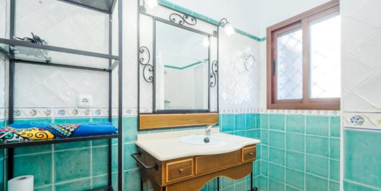 CHALET EN ALHAURÍN EL GRANDE