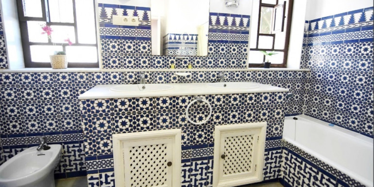 AMPLIA VILLA EN NERJA AMPLIA VILLA EN NERJA