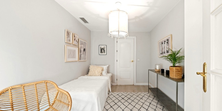 LOVELY APARTMENT MARBELLA LOVELY APARTMENT MARBELLA