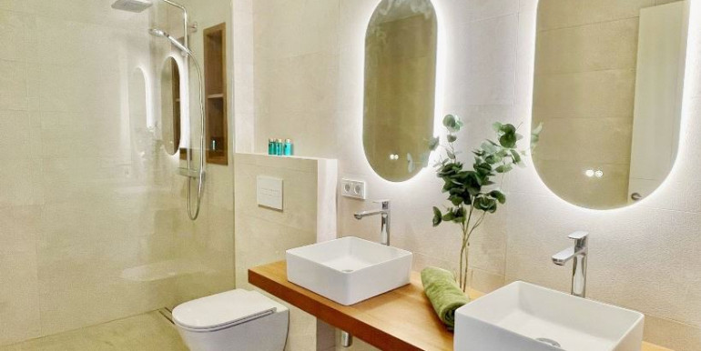 ESPACIOSA VILLA LLORET DE MAR ESPACIOSA VILLA LLORET DE MAR