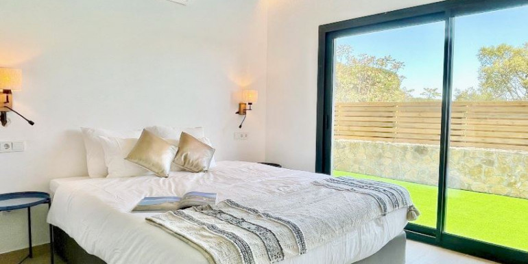 ESPACIOSA VILLA LLORET DE MAR ESPACIOSA VILLA LLORET DE MAR