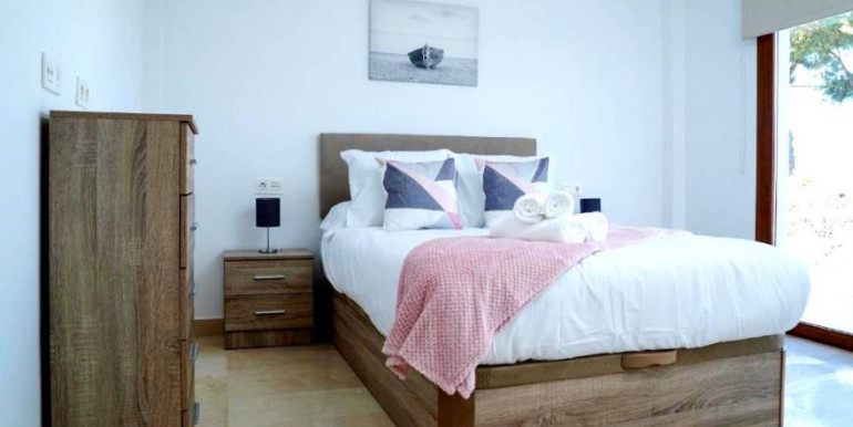 LARGE VILLA ALHAURÍN DE LA TORRE LARGE VILLA ALHAURÍN DE LA TORRE