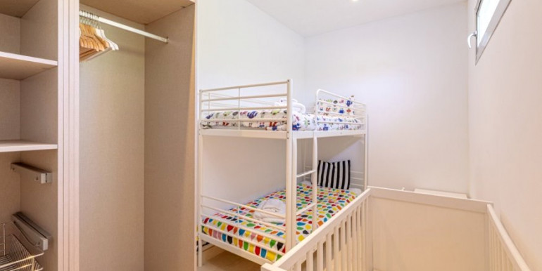 CONTEMPORARY VILLA IN MARBELLA CONTEMPORARY VILLA IN MARBELLA