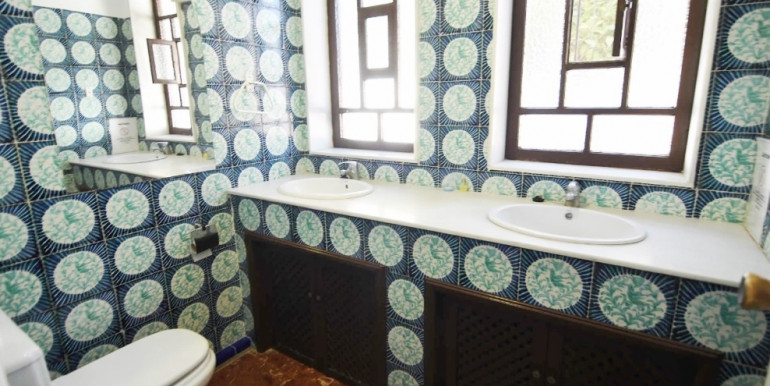 AMPLIA VILLA EN NERJA AMPLIA VILLA EN NERJA