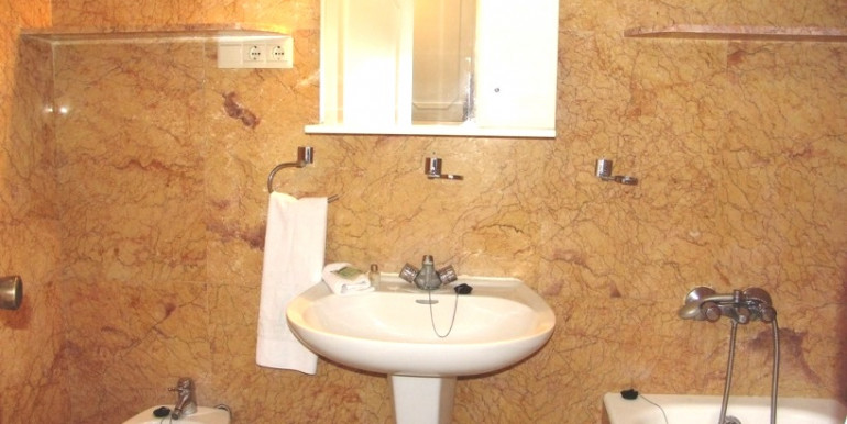 AMPLIA VILLA EN NERJA AMPLIA VILLA EN NERJA