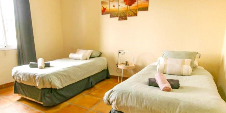 MANSIÓN EN ALHAURÍN DE LA TORRE MANSIÓN EN ALHAURÍN DE LA TORRE