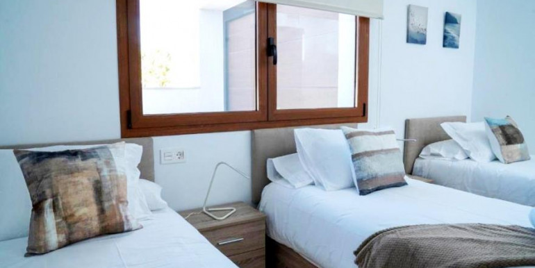 LARGE VILLA ALHAURÍN DE LA TORRE LARGE VILLA ALHAURÍN DE LA TORRE