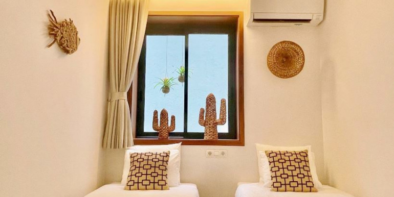 ESPACIOSA VILLA LLORET DE MAR ESPACIOSA VILLA LLORET DE MAR