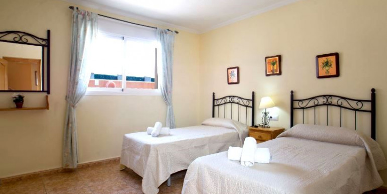 VILLA DE 9 DORMITORIOS EN CALPE VILLA DE 9 DORMITORIOS EN CALPE