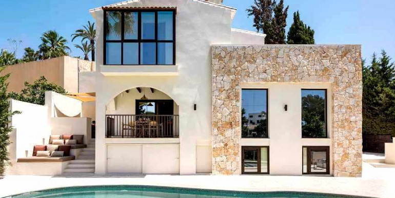 EXTENSA VILLA EN MARBELLA EXTENSA VILLA EN MARBELLA