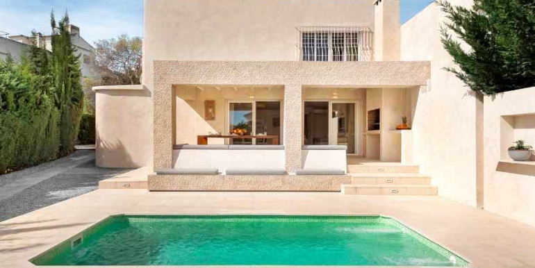 VILLA A 850m DE PUERTO BANÚS VILLA A 850m DE PUERTO BANÚS