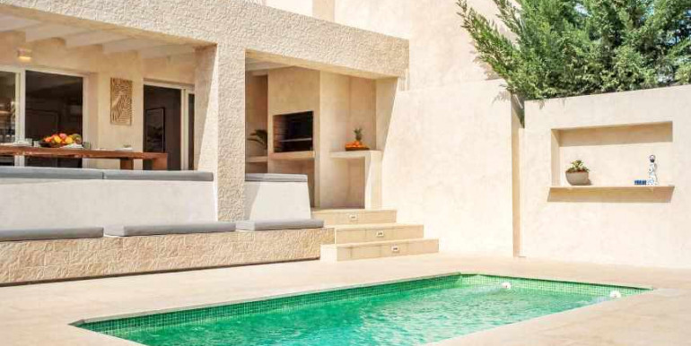 VILLA A 850m DE PUERTO BANÚS VILLA A 850m DE PUERTO BANÚS