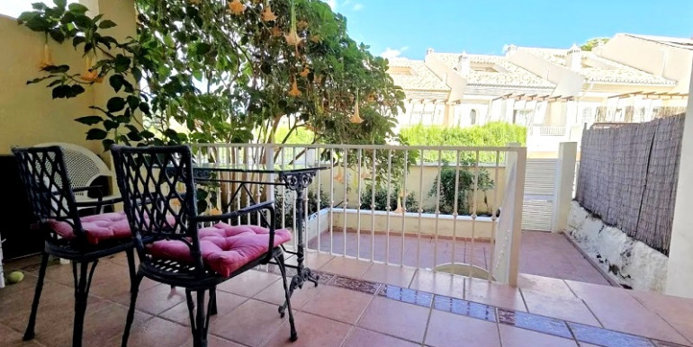 IN MARBELLA 600m FROM THE BEACH