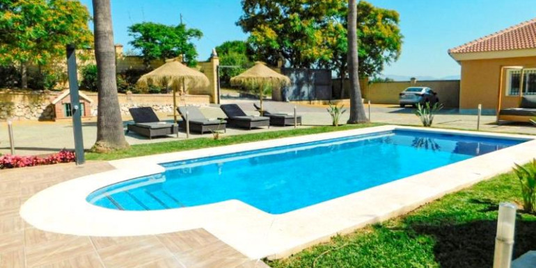 VILLA IN ALHAURÍN DE LA TORRE VILLA IN ALHAURÍN DE LA TORRE