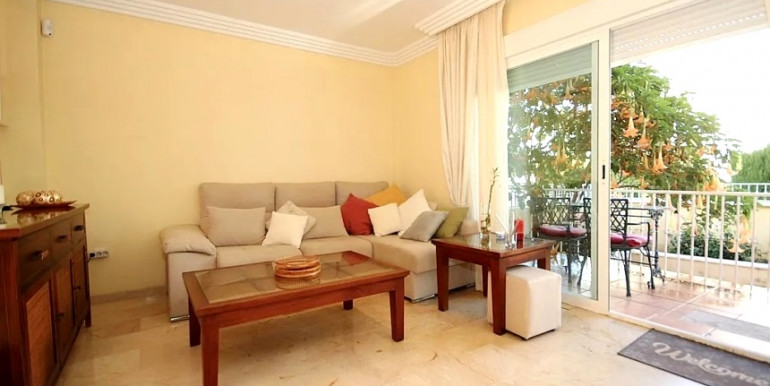 IN MARBELLA 600m FROM THE BEACH