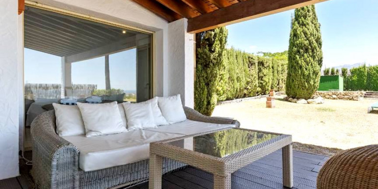 VILLA FAMILIAR EN BENAHAVÍS