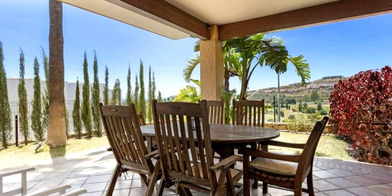 VILLA FAMILIAR EN BENAHAVÍS