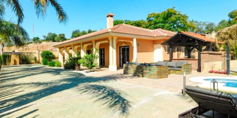 VILLA IN ALHAURÍN DE LA TORRE VILLA IN ALHAURÍN DE LA TORRE