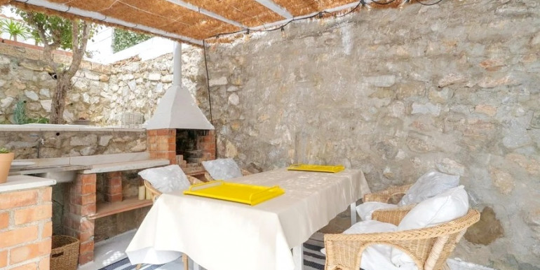 ACOGEDOR CHALET CON VISTAS ACOGEDOR CHALET CON VISTAS