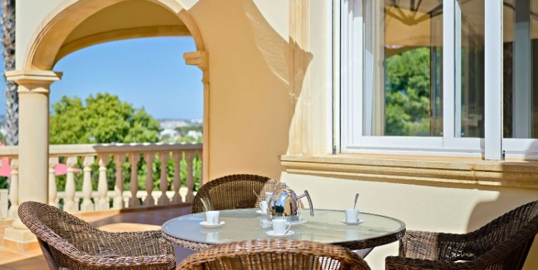 VILLA VACACIONAL EN JÁVEA