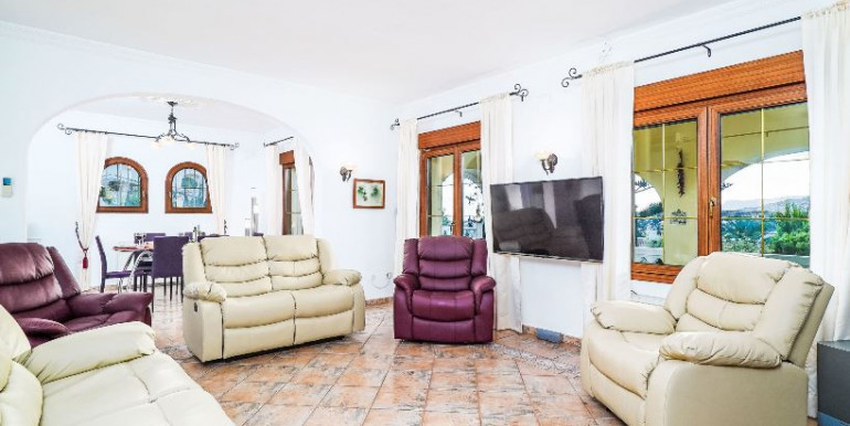 VILLA VACACIONAL EN MORAIRA