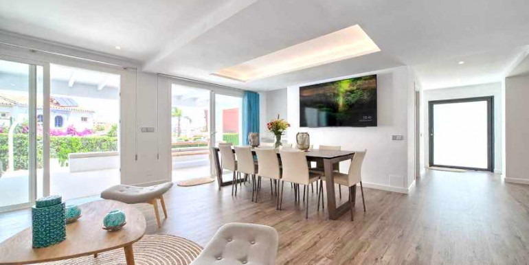 VILLA A 850m DE PUERTO BANÚS VILLA A 850m DE PUERTO BANÚS