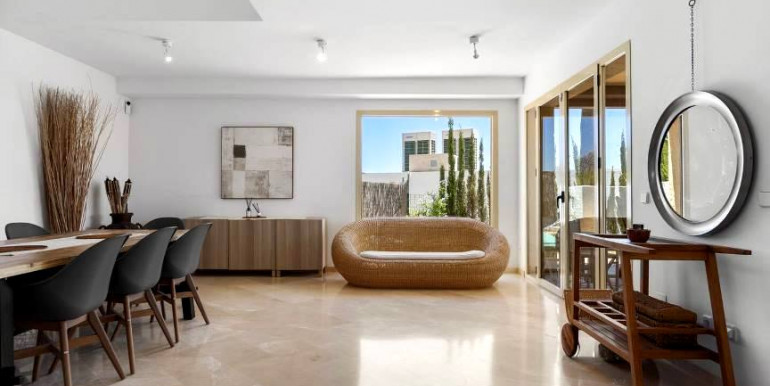 VILLA FAMILIAR EN BENAHAVÍS