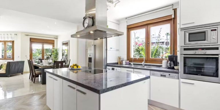 A 300m DEL MAR EN SAN PEDRO A 300m DEL MAR EN SAN PEDRO