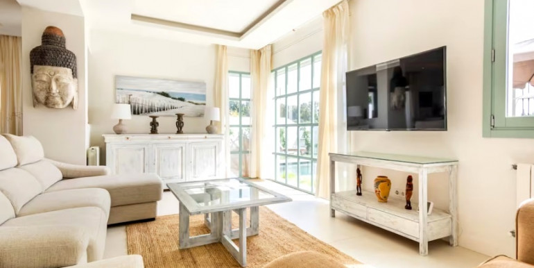 FAMILY VILLA 900m FROM THE SEA FAMILY VILLA 900m FROM THE SEA