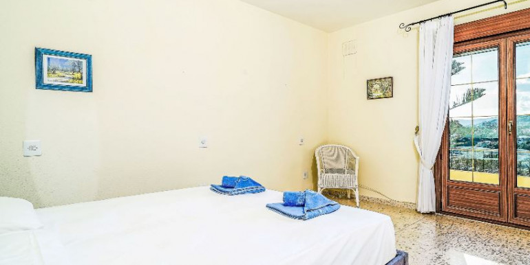 VILLA VACACIONAL EN MORAIRA