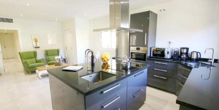 VILLA IN ALHAURÍN DE LA TORRE VILLA IN ALHAURÍN DE LA TORRE