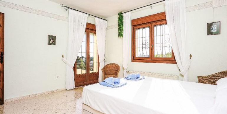 VILLA VACACIONAL EN MORAIRA