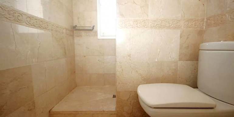 IN MARBELLA 600m FROM THE BEACH