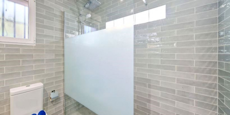 SE ALQUILA VILLA EN JÁVEA