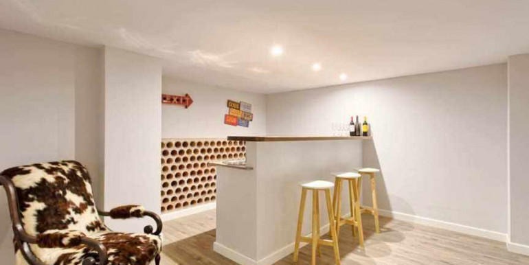 VILLA A 690m DE PUERTO BANÚS VILLA A 690m DE PUERTO BANÚS