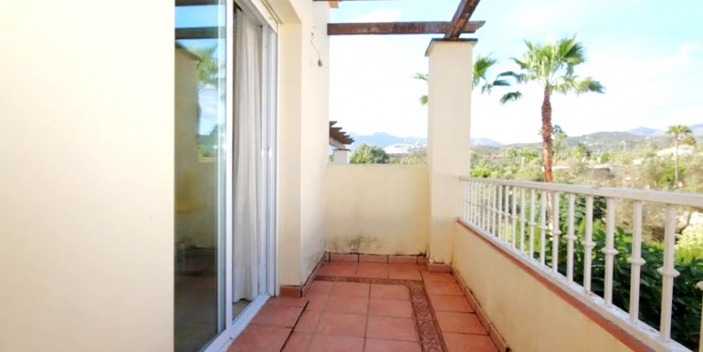 IN MARBELLA 600m FROM THE BEACH