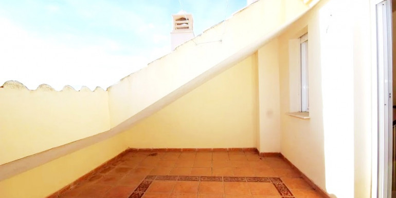 IN MARBELLA 600m FROM THE BEACH