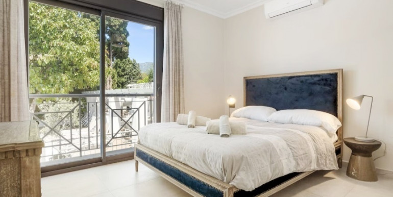 VILLA MARBELLA 600m FROM THE SEA VILLA MARBELLA 600m FROM THE SEA