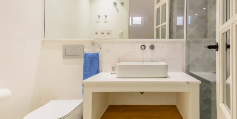 FAMILY VILLA 900m FROM THE SEA FAMILY VILLA 900m FROM THE SEA