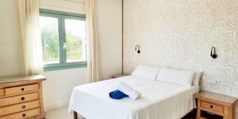 FAMILY VILLA 900m FROM THE SEA FAMILY VILLA 900m FROM THE SEA